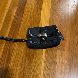 Michael Kors wristlet